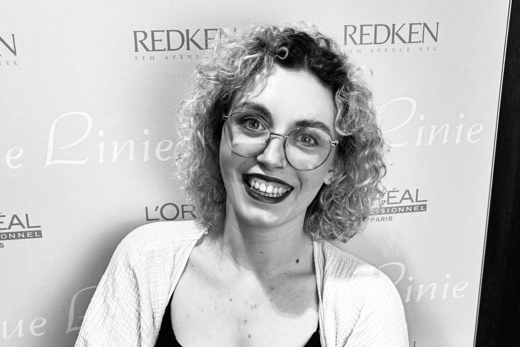 Friseurin Lisa Kolbe Neue Linie Striesener Straße